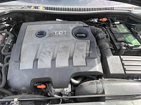 2011 - seat - leon - 1.6 tdi eco. style - 46-zhr-9 - afbeelding 17 van  17