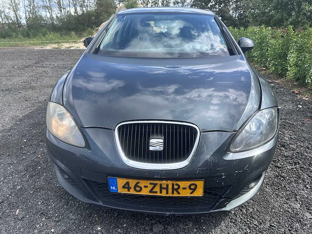 2011 - seat - leon - 1.6 tdi eco. style - 46-zhr-9 - afbeelding 14 van  17