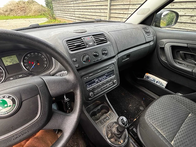 2011 - skoda - fabia combi - 1.2 tdi greenline - car - afbeelding 5 van  20