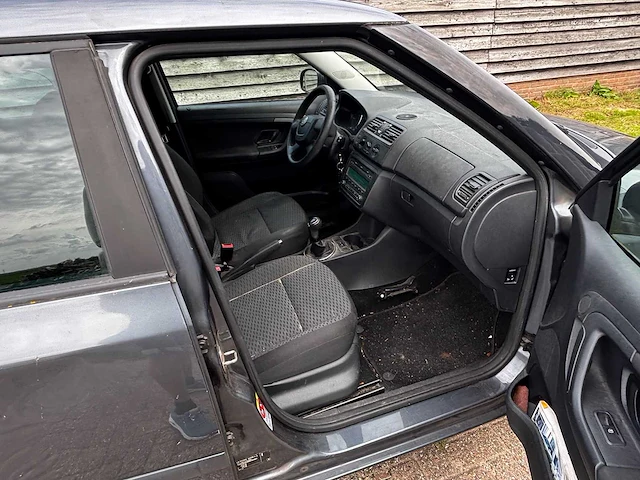 2011 - skoda - fabia combi - 1.2 tdi greenline - car - afbeelding 11 van  20