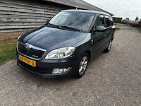 2011 - skoda - fabia combi - 1.2 tdi greenline - car