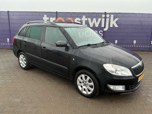 2011 - skoda - fabia combi - 1.2 tsi elegance - personenauto - afbeelding 2 van  12