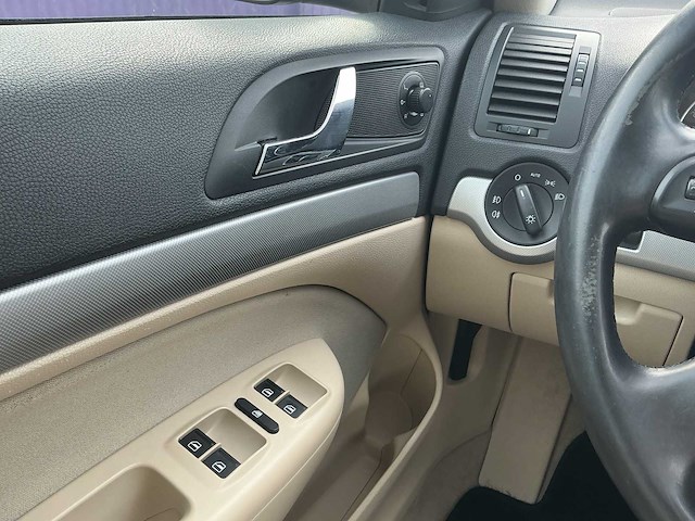 2011 - skoda - octavia combi - 1.2 tsi elegance bns - personenauto - afbeelding 3 van  11