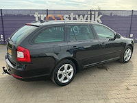2011 - skoda - octavia combi - 1.2 tsi elegance bns - personenauto - afbeelding 8 van  11