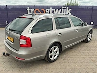 2011 - skoda - octavia combi - 1.2 tsi elegance bns - personenauto - afbeelding 6 van  11