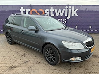 2011 - skoda - octavia combi - 1.2 tsi elegance bns - personenauto - afbeelding 9 van  10