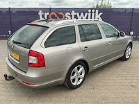 2011 - skoda - octavia combi - 1.2 tsi elegance bns - personenauto - afbeelding 6 van  11
