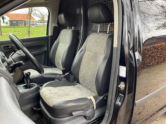 2011 - volkswagen - caddy - bedrijfswagen - afbeelding 9 van  34