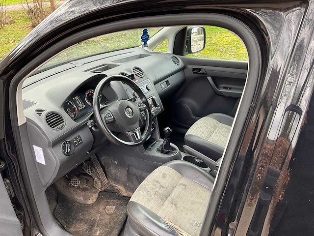 2011 - volkswagen - caddy - bedrijfswagen - afbeelding 10 van  34