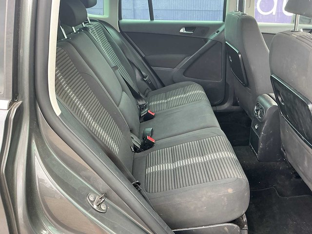 2011 - volkswagen - tiguan - 1.4 tsi sport&style - personenauto - afbeelding 9 van  12