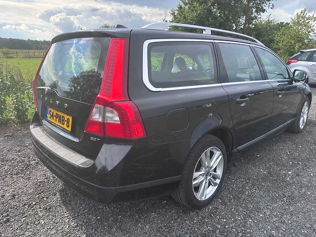 2011 - volvo - v70 - 2.0t summum - 54-pnb-8 - afbeelding 17 van  22