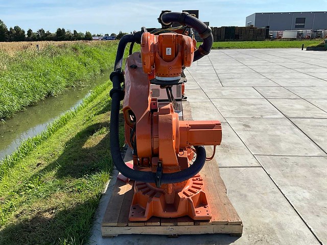 2011 abb irb6640 industriële robot - afbeelding 3 van  9