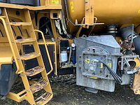 2011 ag-chem terra gator 8333 zelfrijdende mestverspreider - afbeelding 2 van  33