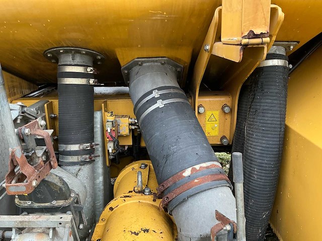 2011 ag-chem terra gator 8333 zelfrijdende mestverspreider - afbeelding 6 van  33