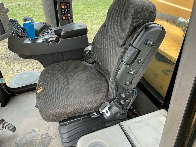 2011 ag-chem terra gator 8333 zelfrijdende mestverspreider - afbeelding 18 van  33