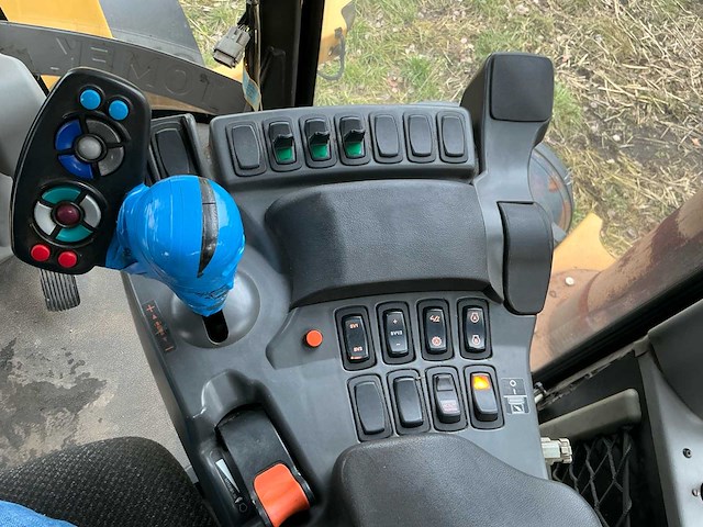 2011 ag-chem terra gator 8333 zelfrijdende mestverspreider - afbeelding 24 van  33