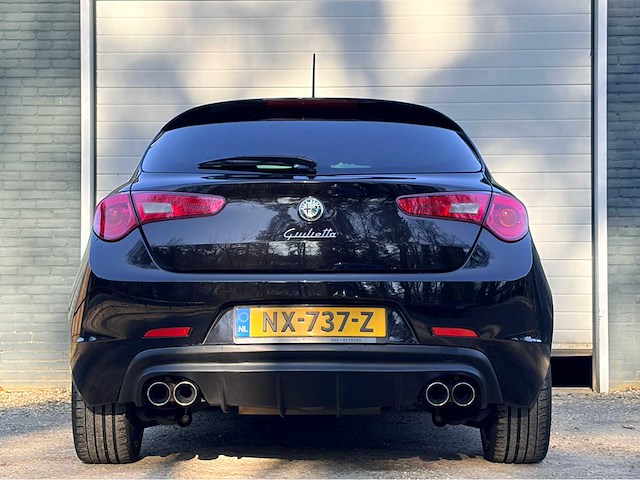 2011 alfa romeo giulietta 300+ pk personenauto - afbeelding 11 van  15