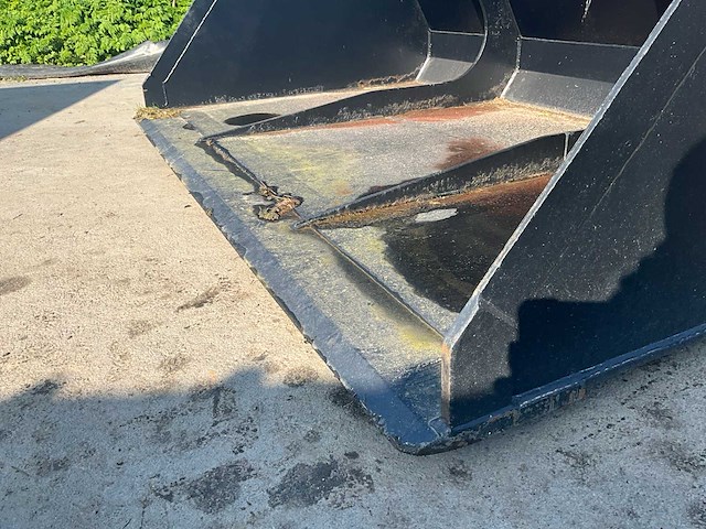 2011 alo ht30825 volumebak / graafbak - afbeelding 3 van  8