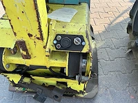 2011 ammann avh 5020 e reversibele trilplaat 415 kg - afbeelding 10 van  11