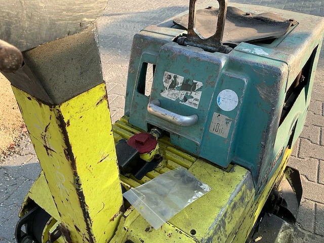2011 ammann avh 5020 e reversibele trilplaat 415 kg - afbeelding 4 van  11