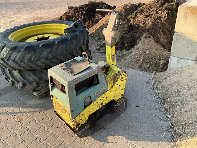 2011 ammann avh 5020 e reversibele trilplaat 415 kg - afbeelding 7 van  11