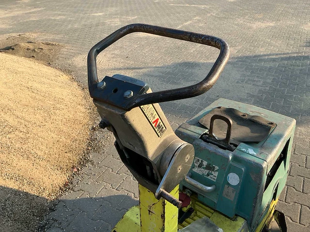 2011 ammann avh 5020 e reversibele trilplaat 415 kg - afbeelding 6 van  11