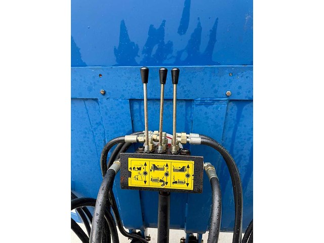 2011 ap vdc 1400 voerdoseercontainer – tweezijdig lossend - afbeelding 7 van  11