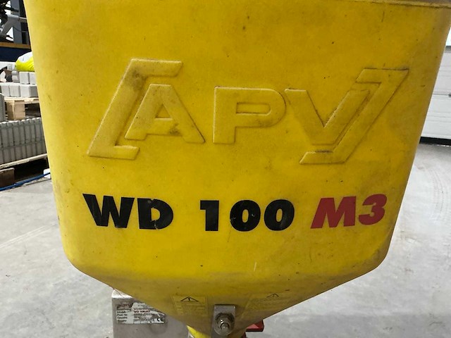2011 apv wd 100 m3 elektrische zoutstrooier - afbeelding 12 van  13