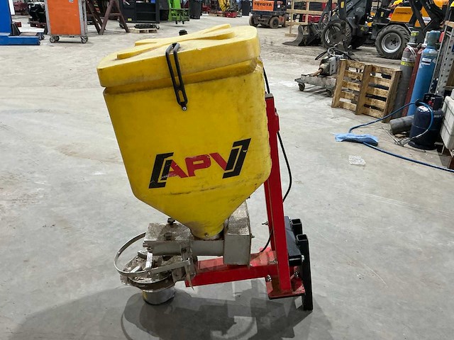 2011 apv wd 100 m3 elektrische zoutstrooier - afbeelding 3 van  13