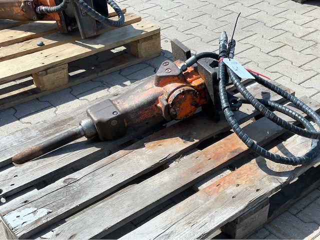 2011 atlas copco hydraulische breekhamer - afbeelding 1 van  6