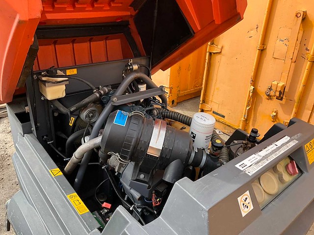2011 atlas copco mobiele luchtcompressor - afbeelding 9 van  11