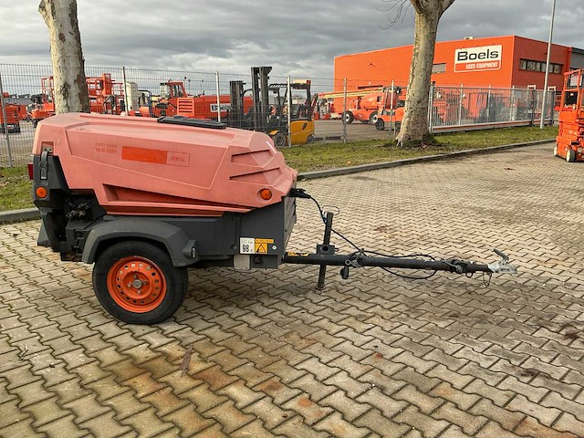 2011 atlas copco xas47 kd compressor aanhangwagen - afbeelding 19 van  23