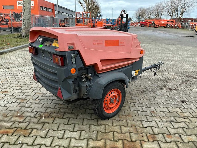 2011 atlas copco xas47 kd compressor aanhangwagen - afbeelding 22 van  25