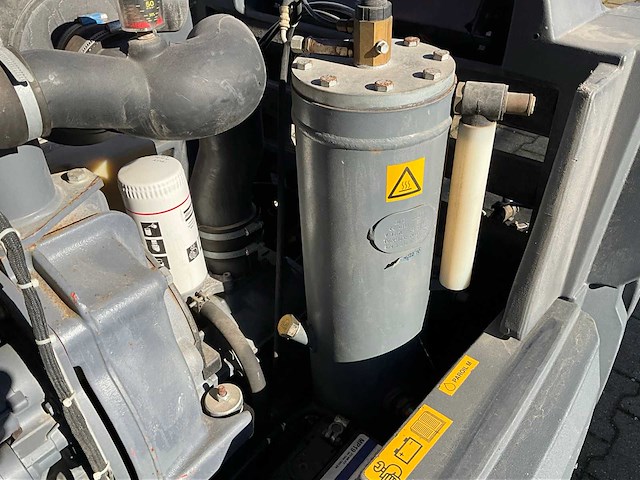 2011 atlas copco xas57dd pe compressor aanhangwagen - afbeelding 5 van  21