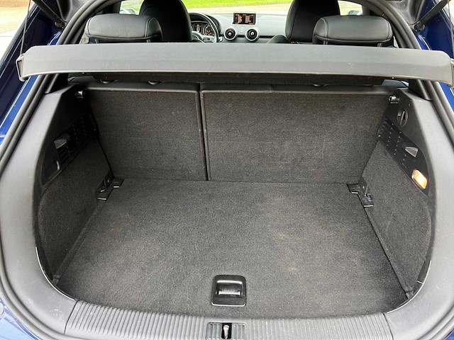 2011 audi a1 1.4 tfsi s edition | pano + automaat + navi | personenauto - afbeelding 2 van  25