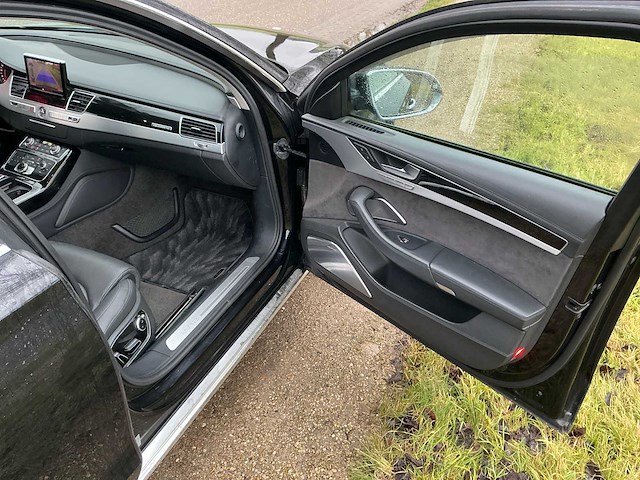 2011 audi a8 6.3 w12 quattro lang personenauto - afbeelding 35 van  46