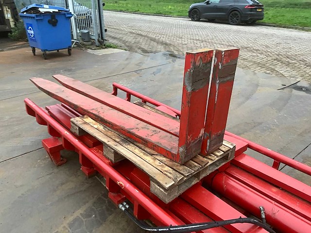 2011 auramo vorkheftruck vorkenbord 10t+ - afbeelding 6 van  8