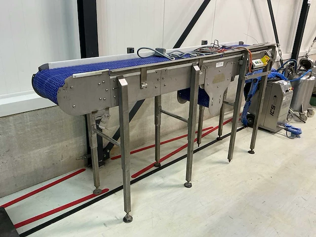 2011 avt dubbele modulaire transportband - afbeelding 1 van  8