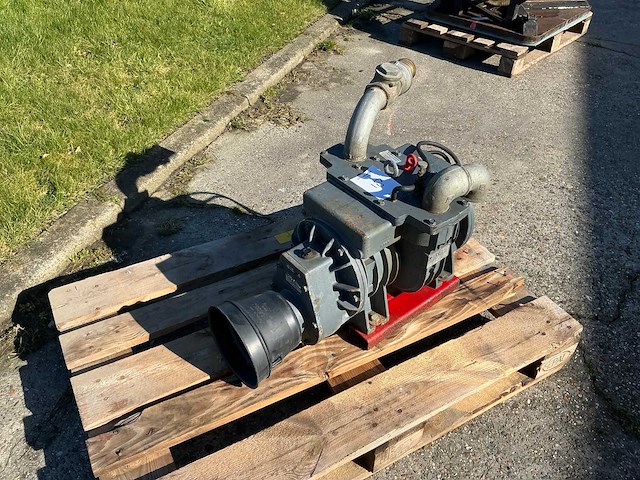 2011 battioni pagani mec 6500 vacuümpomp / mestpomp - afbeelding 2 van  6