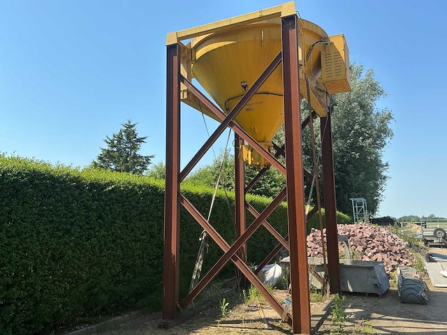 2011 beco kubel 4500 1tr hr silo - afbeelding 4 van  9