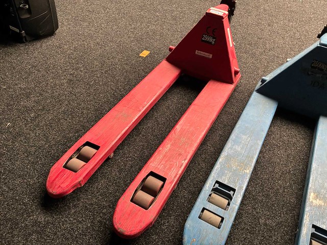 2011 begra hand hydraulische palletwagen (2x) - afbeelding 9 van  9