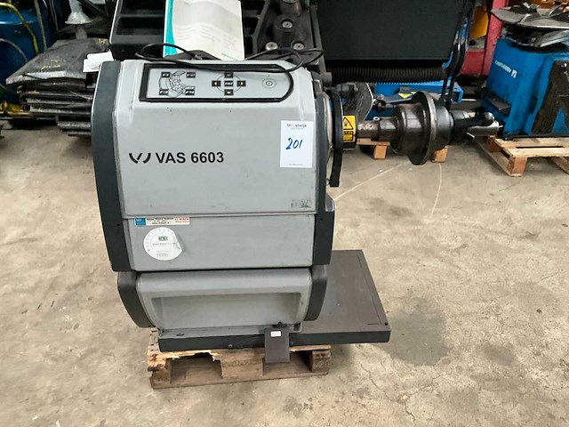 2011 beissbarth vas 6603 banden balanceerapparaat - afbeelding 3 van  9