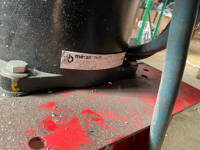 2011 blyweert aluminium tooling 1as405p0 pneumatische aluminium profiel ponsmachine - afbeelding 13 van  24