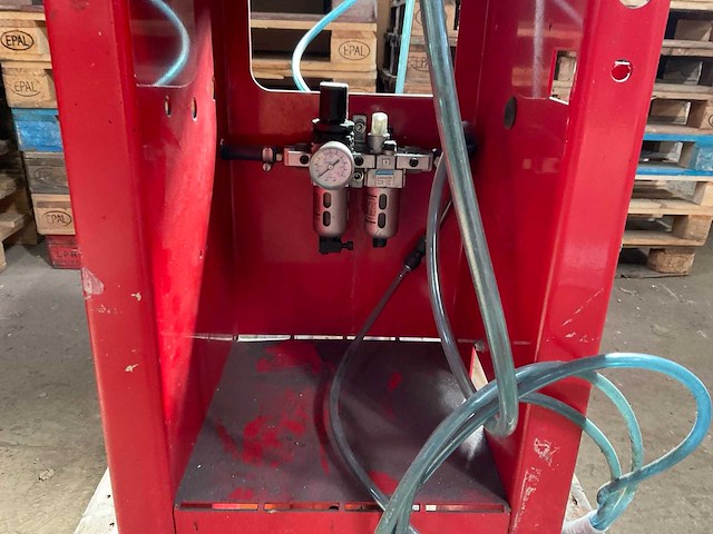 2011 blyweert aluminium tooling 1as405p0 pneumatische aluminium profiel ponsmachine - afbeelding 15 van  24