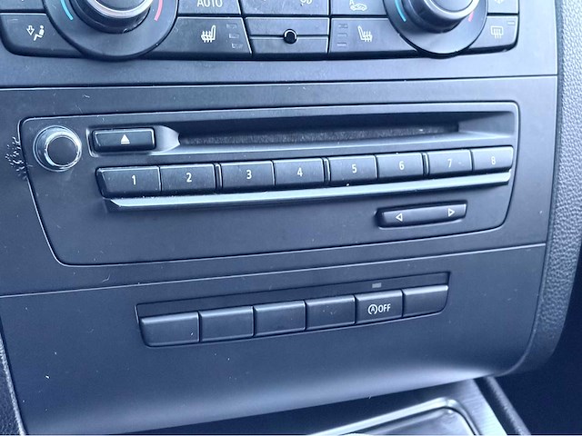 2011 bmw 1-serie personenauto - afbeelding 3 van  7