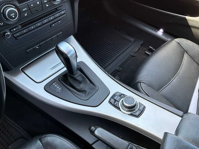 2011 bmw 3-serie 320i bns l. m sport personenauto - afbeelding 7 van  28