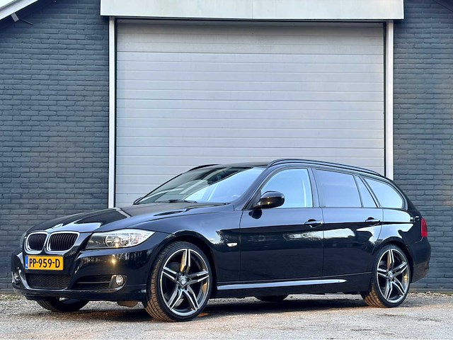 2011 bmw 3-serie touring personenauto automaat - afbeelding 1 van  12