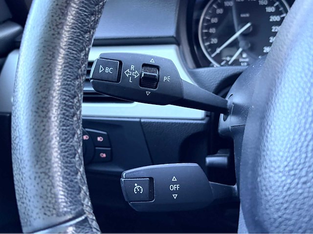 2011 bmw 3-serie touring personenauto automaat - afbeelding 9 van  18