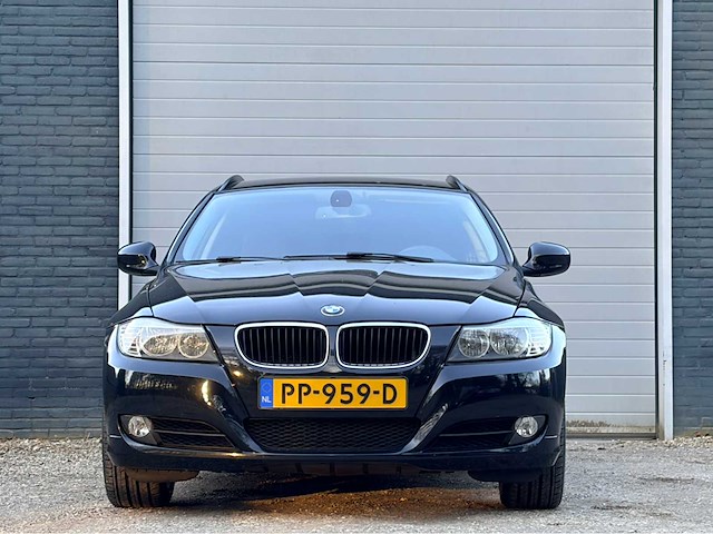 2011 bmw 3-serie touring personenauto automaat - afbeelding 11 van  18