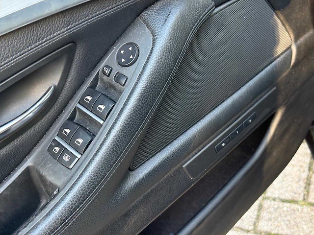 2011 bmw 5-serie 528i automaat high executive personenauto - afbeelding 3 van  14
